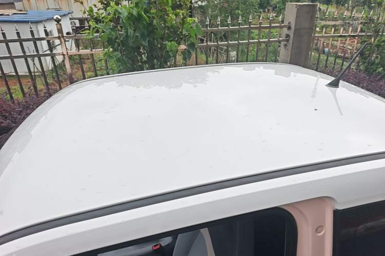 Used Wuling Hongguang MINIEV 2021 Macaron Fashion Edition Lithium-Ion Battery Roof
