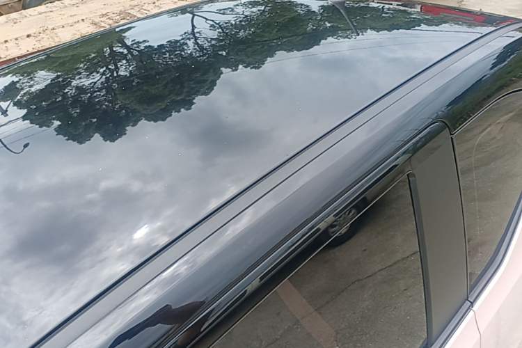 Used Wuling Hongguang MINIEV 2021 Macaron Premium Model – Lithium Iron Phosphate Roof