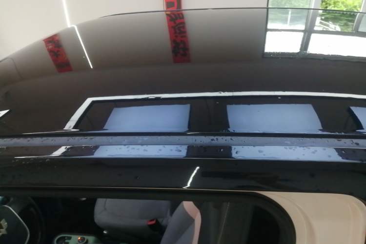 Used Wuling Hongguang MINIEV 2021 Macaron Premium Model – Lithium Iron Phosphate Roof
