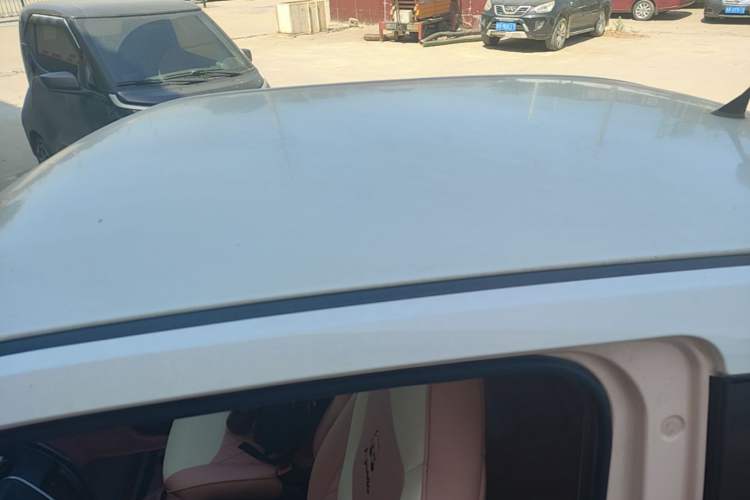 Used Wuling Hongguang MINIEV 2021 Macaron Fashion Edition Lithium-Ion Battery Roof
