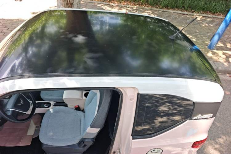 Used Wuling Hongguang MINIEV 2021 Macaron Premium Model – Lithium Iron Phosphate Roof