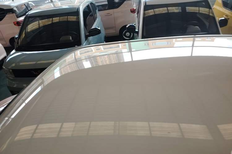 Used Wuling Hongguang MINIEV 2021 Macaron Fashion Model Lithium Iron Phosphate Roof