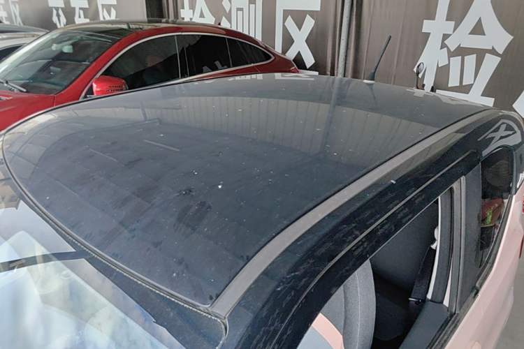 Used Wuling Hongguang MINIEV 2021 Macaron Fashion Edition Lithium-Ion Battery Roof