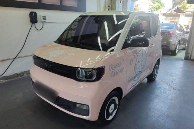 Used Wuling Hongguang MINIEV 2021 Macaron Sandwich Model 170 km Lithium Iron Phosphate