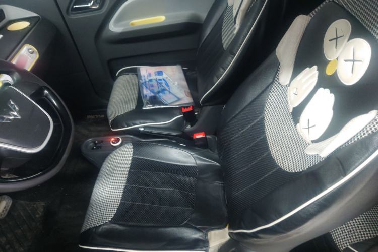 Used Wuling Hongguang MINIEV 2021 Macaron Fashion Model Lithium Iron Phosphate Left Front Seat