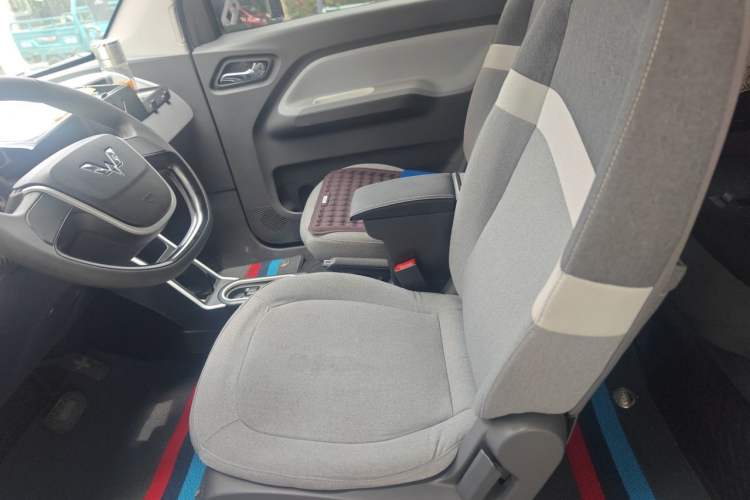 Used Wuling Hongguang MINIEV 2021 Macaron Premium Model – Lithium-NMC Left Front Seat