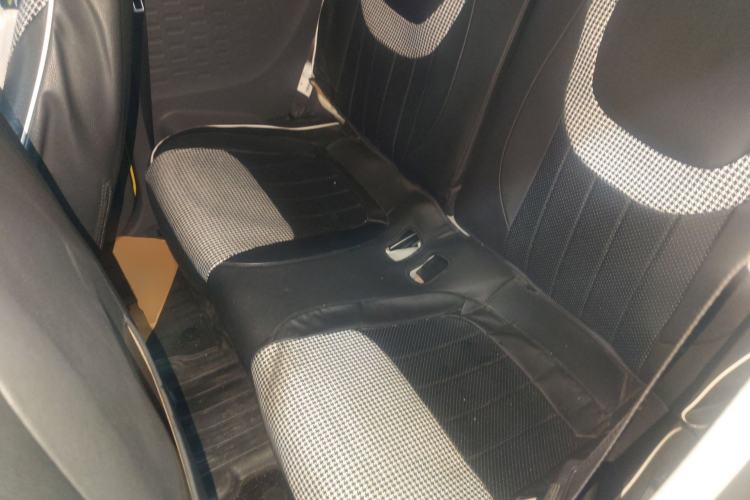 Used Wuling Hongguang MINIEV 2021 Macaron Fashion Model Lithium Iron Phosphate Left Rear Seat