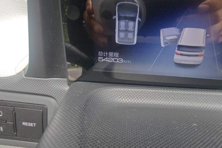 Used Wuling Hongguang MINIEV 2021 Macaron Premium Model – Lithium-NMC Odometer Close Up