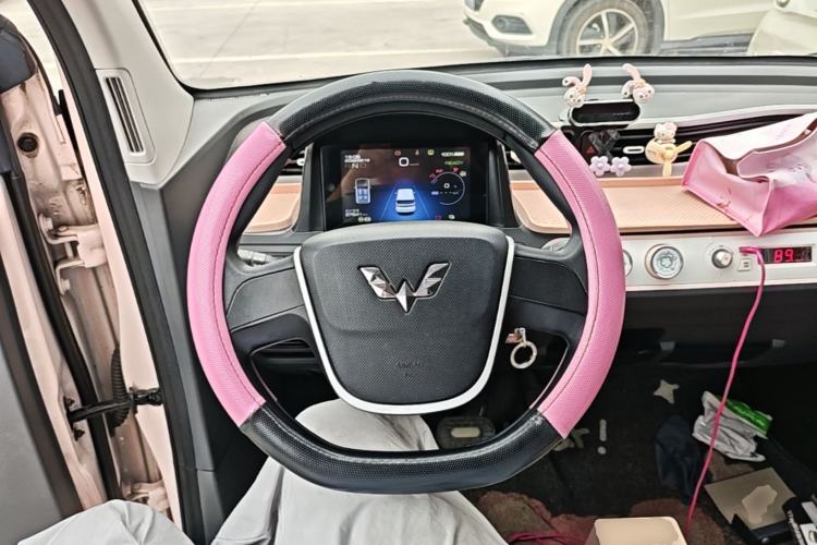 Used Wuling Hongguang MINIEV 2021 Macaron Premium Model – Lithium Iron Phosphate Steering Wheel