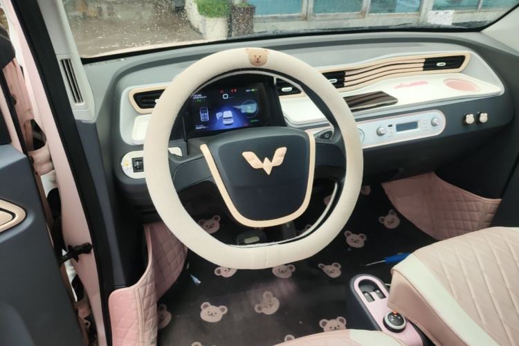 Used Wuling Hongguang MINIEV 2021 Macaron Premium Model – Lithium-NMC Steering Wheel