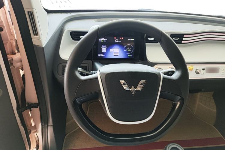 Used Wuling Hongguang MINIEV 2021 Macaron Fashion Edition Lithium-Ion Battery Steering Wheel