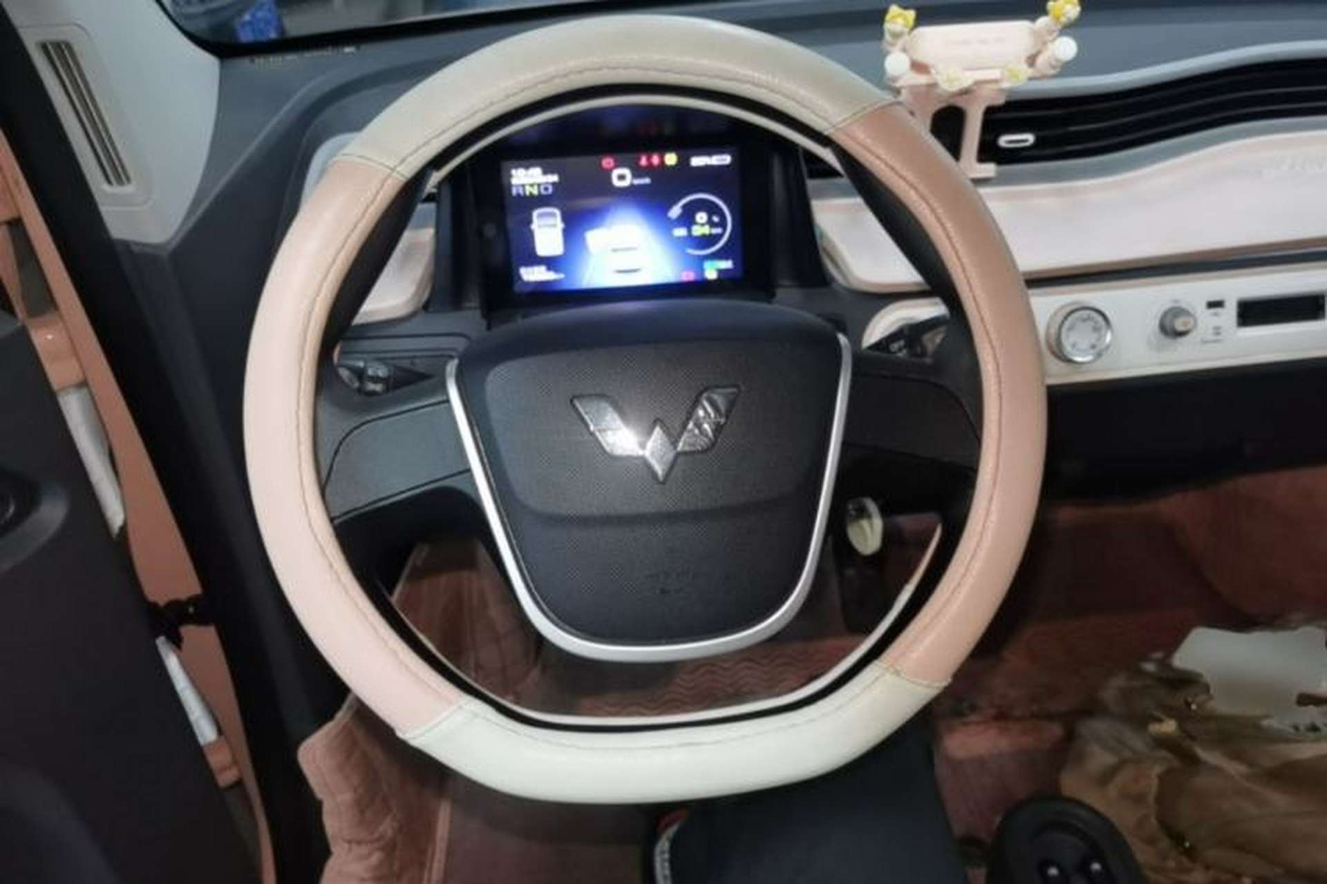 Used Wuling Hongguang MINIEV 2021 Macaron Sandwich Model 170 km Lithium Iron Phosphate Steering Wheel