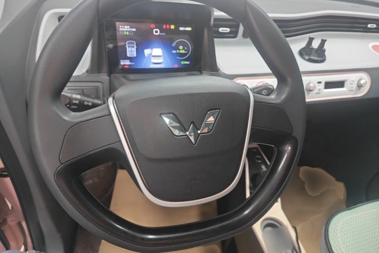 Used Wuling Hongguang MINIEV 2021 Macaron Premium Model – Lithium Iron Phosphate Steering Wheel