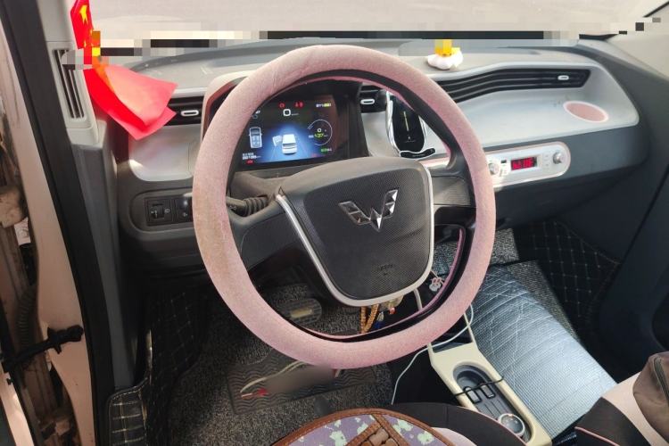 Used Wuling Hongguang MINIEV 2021 Macaron Premium Model – Lithium Iron Phosphate Steering Wheel