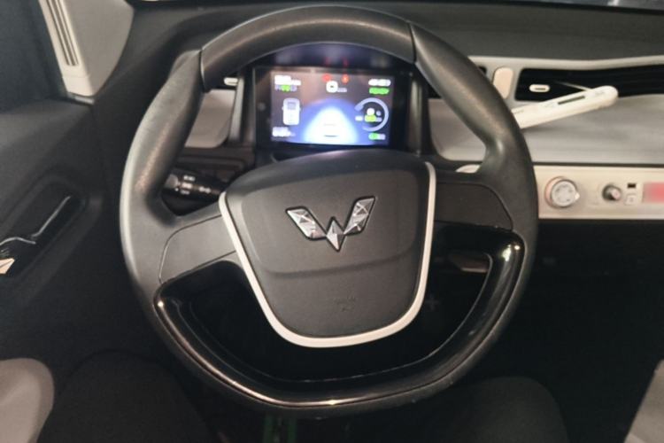 Used Wuling Hongguang MINIEV 2021 Macaron Premium Model – Lithium Iron Phosphate Steering Wheel