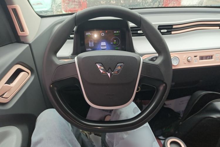 Used Wuling Hongguang MINIEV 2021 Macaron Premium Model – Lithium Iron Phosphate Steering Wheel
