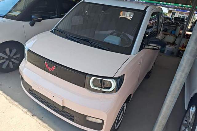 Used Wuling Hongguang MINIEV 2021 Macaron Premium Model – Lithium Iron Phosphate