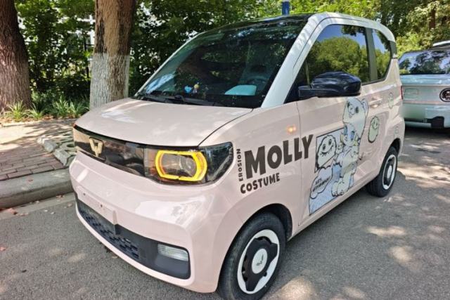 Used Wuling Hongguang MINIEV 2021 Macaron Premium Model – Lithium Iron Phosphate
