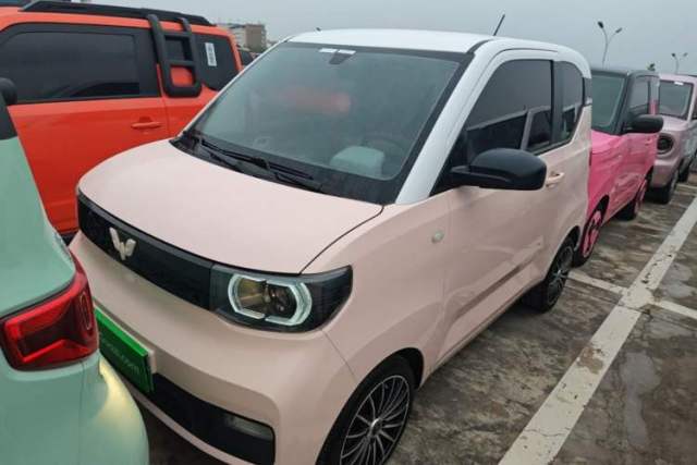 Used Wuling Hongguang MINIEV 2021 Macaron Premium Model – Lithium Iron Phosphate
