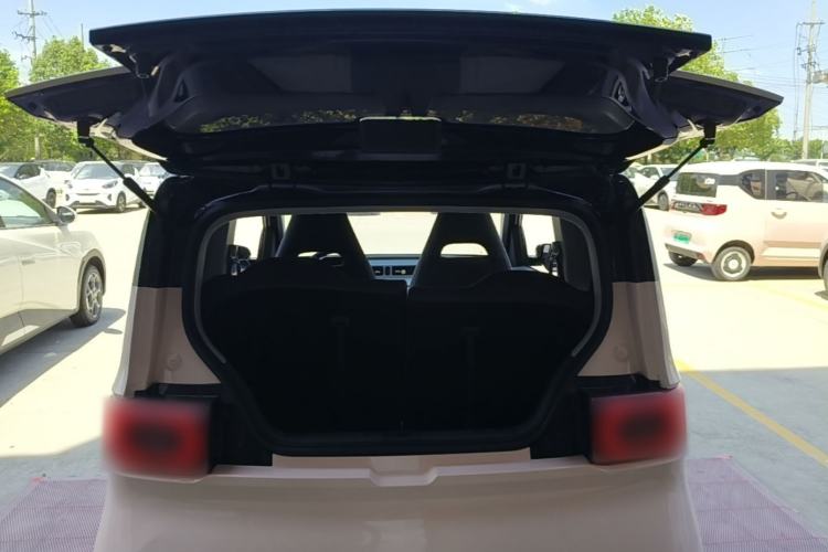 Used Wuling Hongguang MINIEV 2021 Macaron Fashion Model Lithium Iron Phosphate Trunk