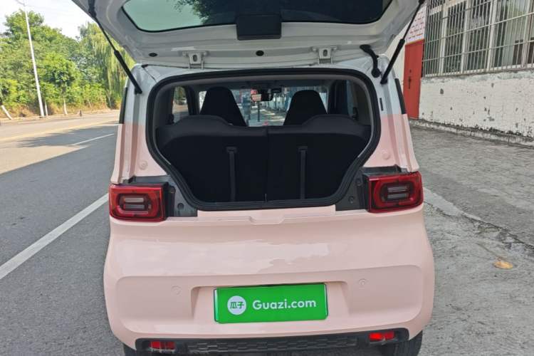 Used Wuling Hongguang MINIEV 2021 Macaron Fashion Model Lithium Iron Phosphate Trunk