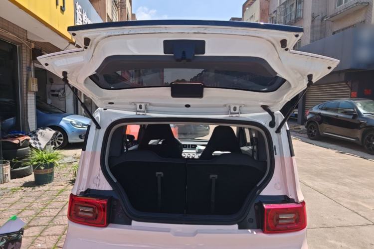 Used Wuling Hongguang MINIEV 2021 Macaron Premium Model – Lithium Iron Phosphate Trunk