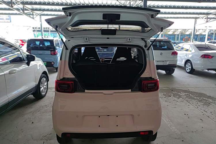 Used Wuling Hongguang MINIEV 2021 Macaron Premium Model – Lithium Iron Phosphate Trunk