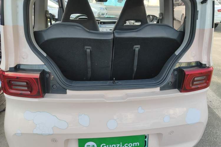 Used Wuling Hongguang MINIEV 2021 Macaron Sandwich Model 170 km Lithium Ternary Trunk