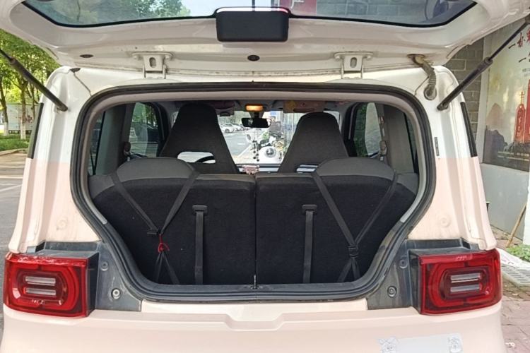 Used Wuling Hongguang MINIEV 2021 Macaron Fashion Model Lithium Iron Phosphate Trunk