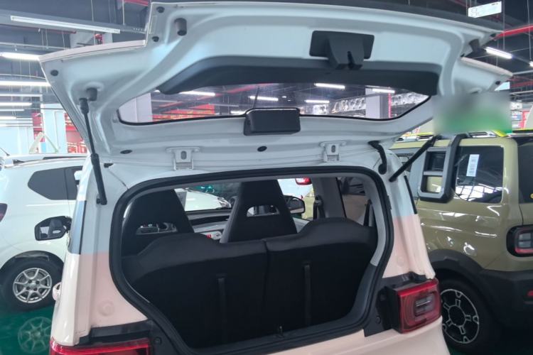 Used Wuling Hongguang MINIEV 2021 Macaron Sandwich Model 170 km Lithium Ternary Trunk