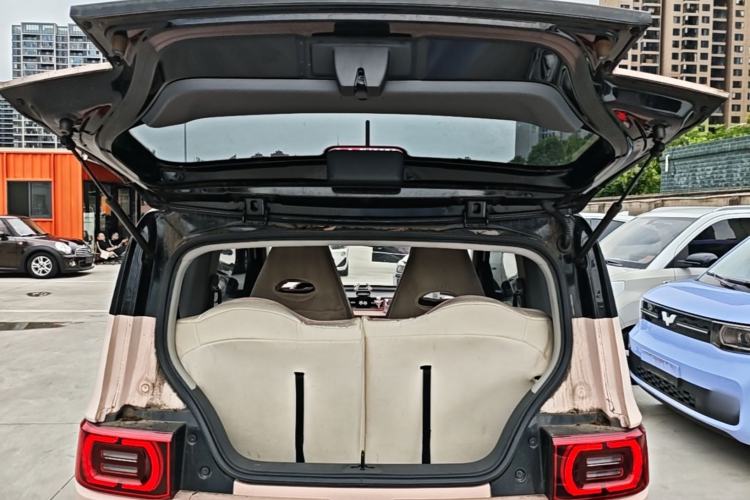 Used Wuling Hongguang MINIEV 2021 Macaron Premium Model – Lithium Iron Phosphate Trunk