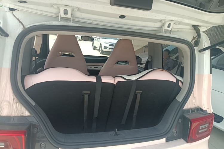 Used Wuling Hongguang MINIEV 2021 Macaron Sandwich Model 170 km Lithium Iron Phosphate Trunk