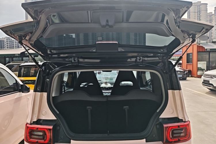 Used Wuling Hongguang MINIEV 2021 Macaron Fashion Model Lithium Iron Phosphate Trunk