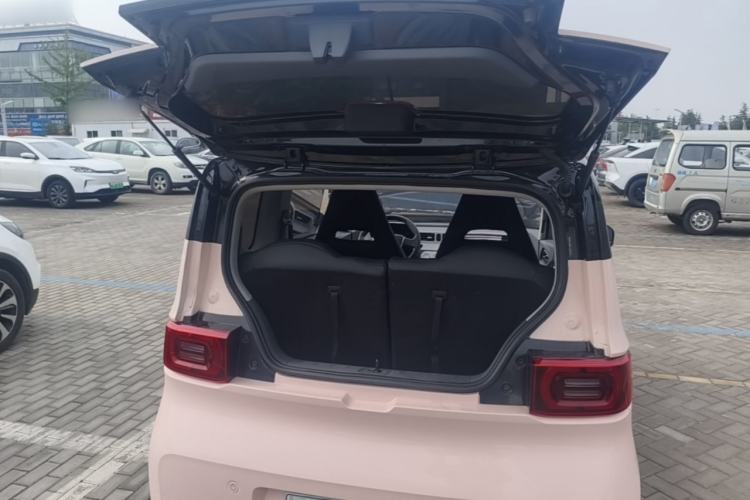 Used Wuling Hongguang MINIEV 2021 Macaron Fashion Model Lithium Iron Phosphate Trunk