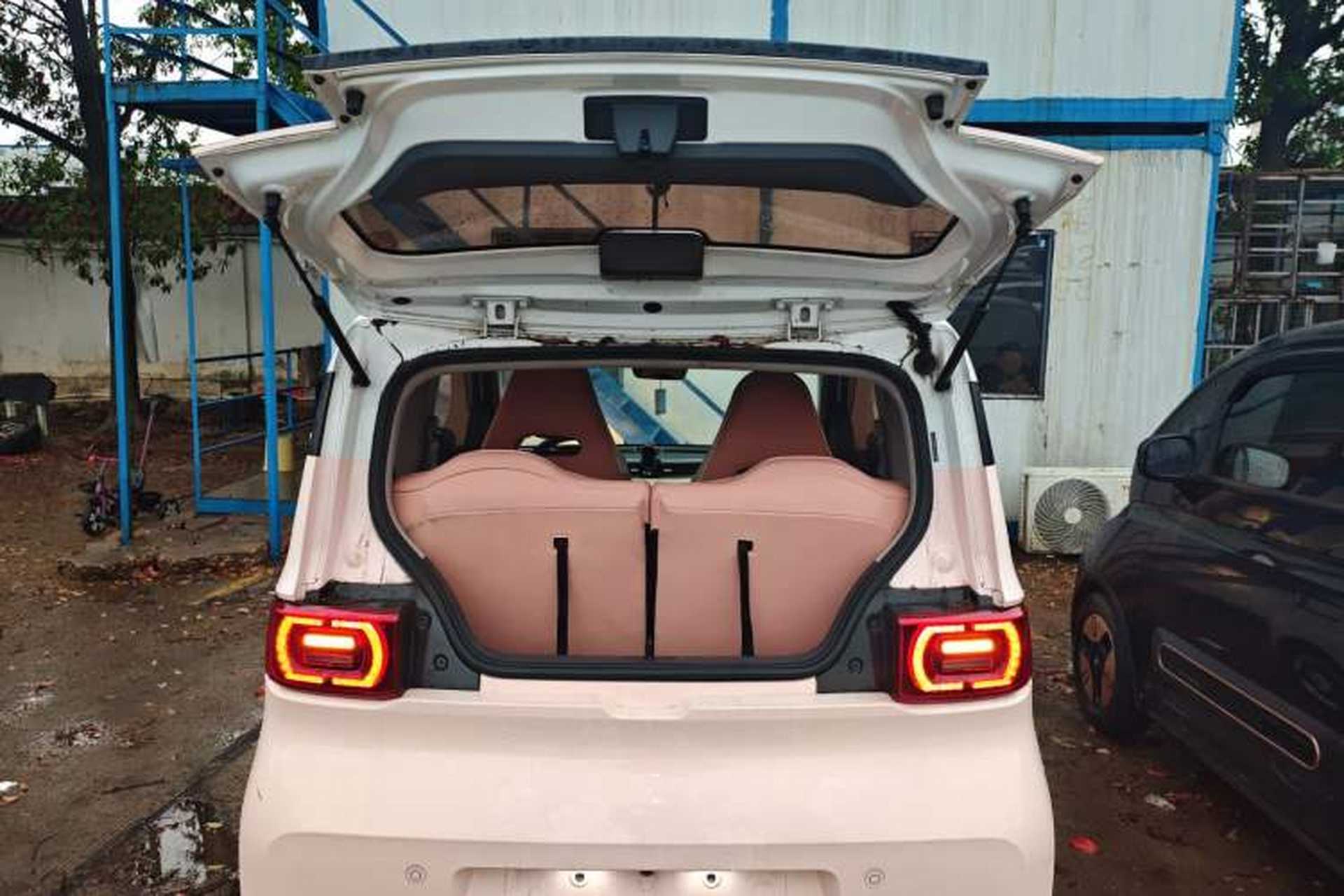 Used Wuling Hongguang MINIEV 2021 Macaron Premium Model – Lithium Iron Phosphate Trunk