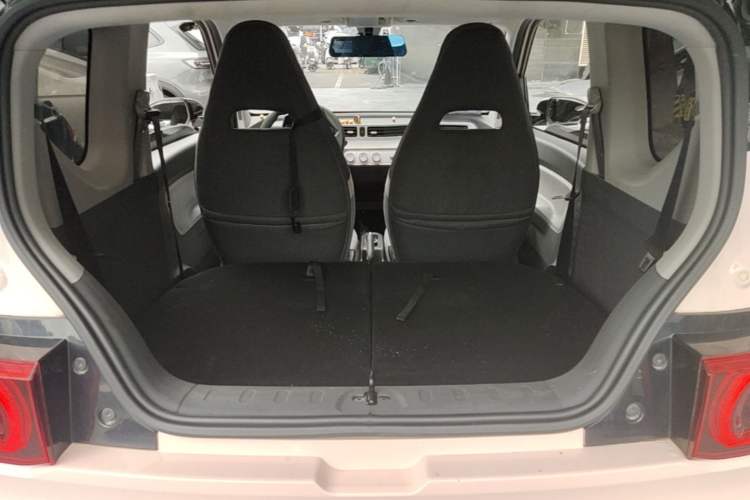 Used Wuling Hongguang MINIEV 2021 Macaron Fashion Edition Lithium-Ion Battery Trunk
