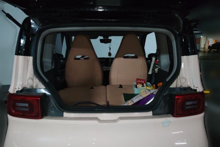 Used Wuling Hongguang MINIEV 2021 Macaron Fashion Edition Lithium-Ion Battery Trunk
