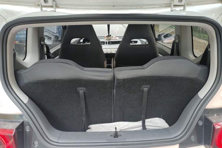 Used Wuling Hongguang MINIEV 2021 Macaron Fashion Edition Lithium-Ion Battery Trunk