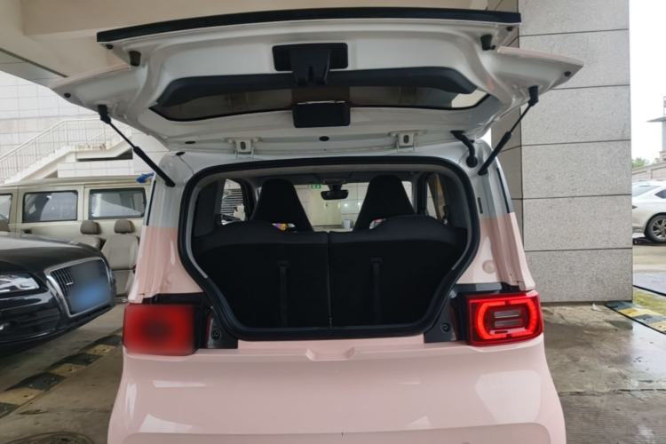 Used Wuling Hongguang MINIEV 2021 Macaron Premium Model – Lithium Iron Phosphate Trunk
