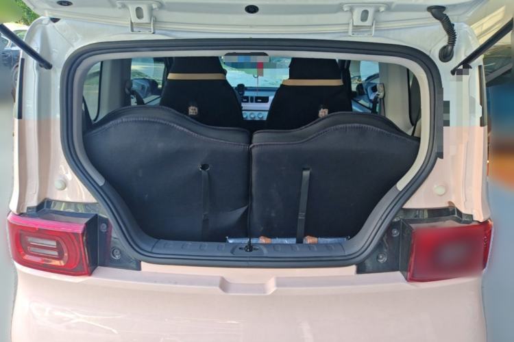 Used Wuling Hongguang MINIEV 2021 Macaron Premium Model – Lithium Iron Phosphate Trunk