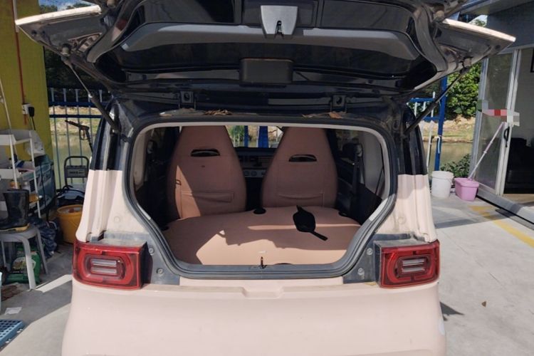 Used Wuling Hongguang MINIEV 2021 Macaron Fashion Model Lithium Iron Phosphate Trunk