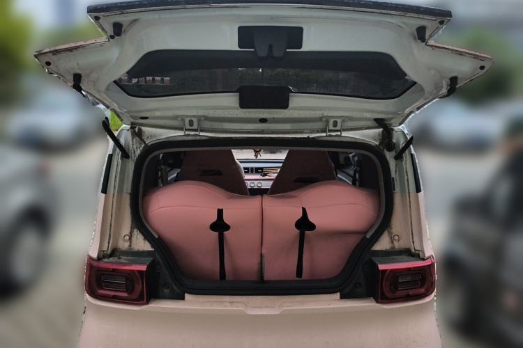 Used Wuling Hongguang MINIEV 2021 Macaron Premium Model – Lithium-NMC Trunk