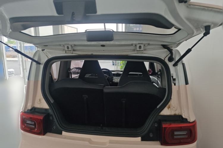 Used Wuling Hongguang MINIEV 2021 Macaron Fashion Model Lithium Iron Phosphate Trunk