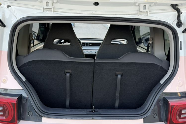 Used Wuling Hongguang MINIEV 2021 Macaron Fashion Model Lithium Iron Phosphate Trunk