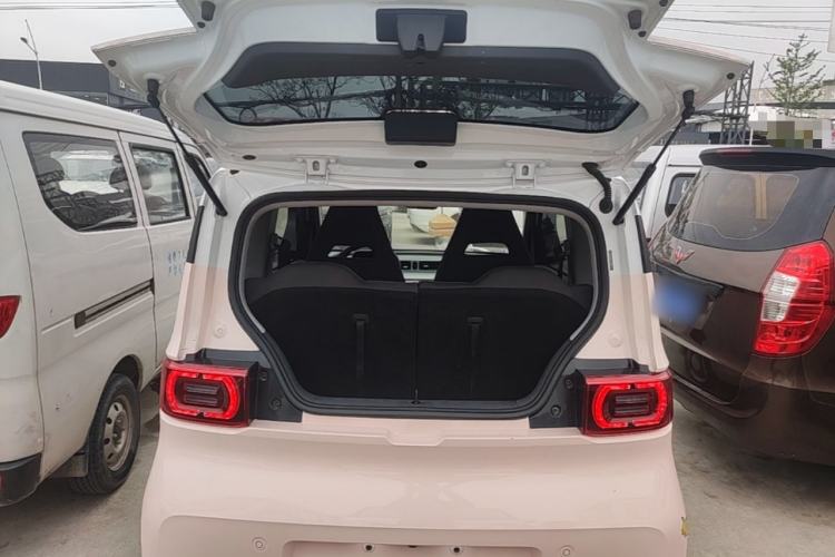 Used Wuling Hongguang MINIEV 2021 Macaron Fashion Model Lithium Iron Phosphate Trunk