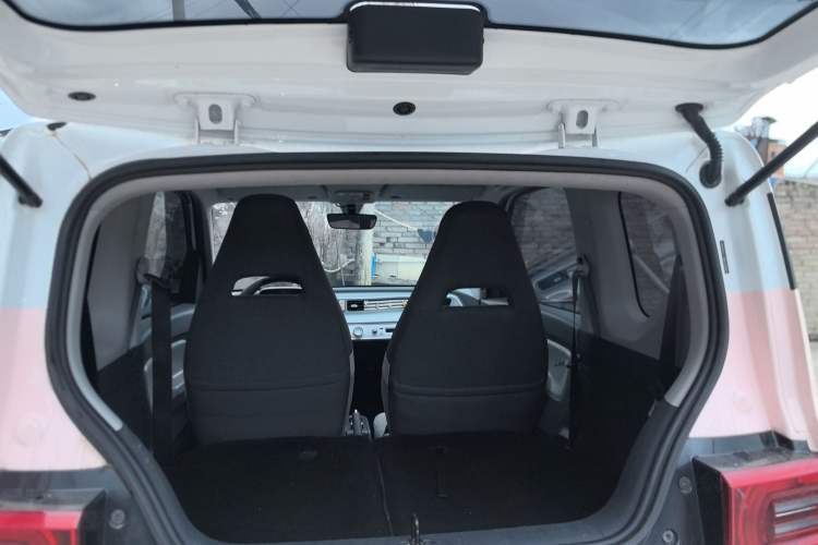 Used Wuling Hongguang MINIEV 2021 Macaron Fashion Model Lithium Iron Phosphate Trunk