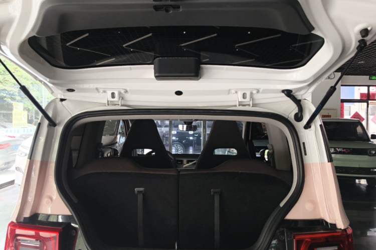 Used Wuling Hongguang MINIEV 2021 Macaron Premium Model – Lithium Iron Phosphate Trunk
