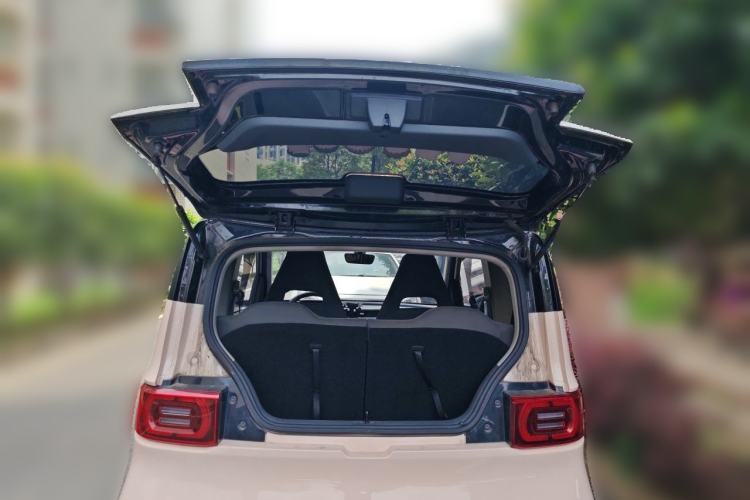 Used Wuling Hongguang MINIEV 2021 Macaron Fashion Edition Lithium-Ion Battery Trunk