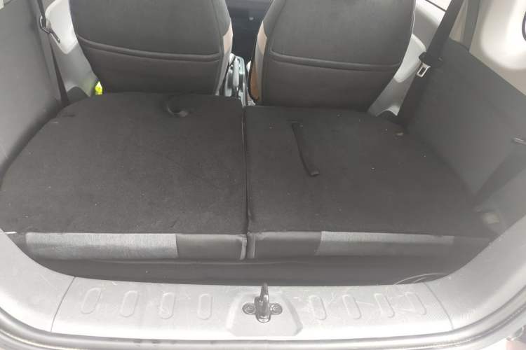 Used Wuling Hongguang MINIEV 2021 Macaron Fashion Edition Lithium-Ion Battery Trunk