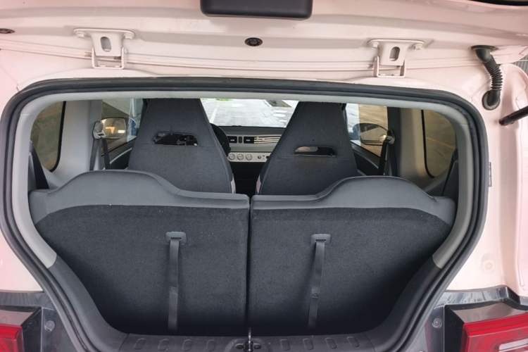 Used Wuling Hongguang MINIEV 2021 Macaron Premium Model – Lithium-NMC Trunk